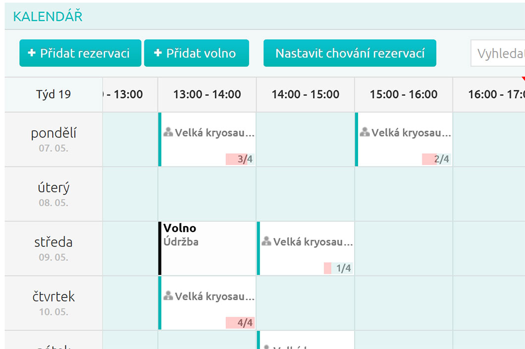 V kalendáři vidíte rezervace vašich zákazníků, u každé rezervace její kapacitu a obsazenost.